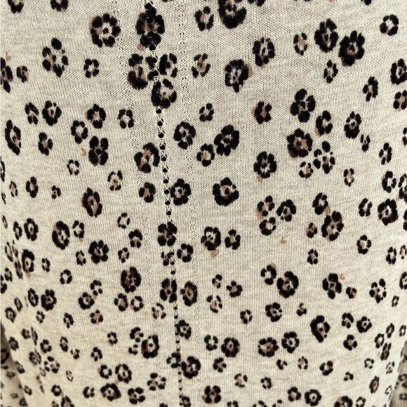 Fat Face button front abstract flower print lightweight sweater size 8. - Picture 7 of 7